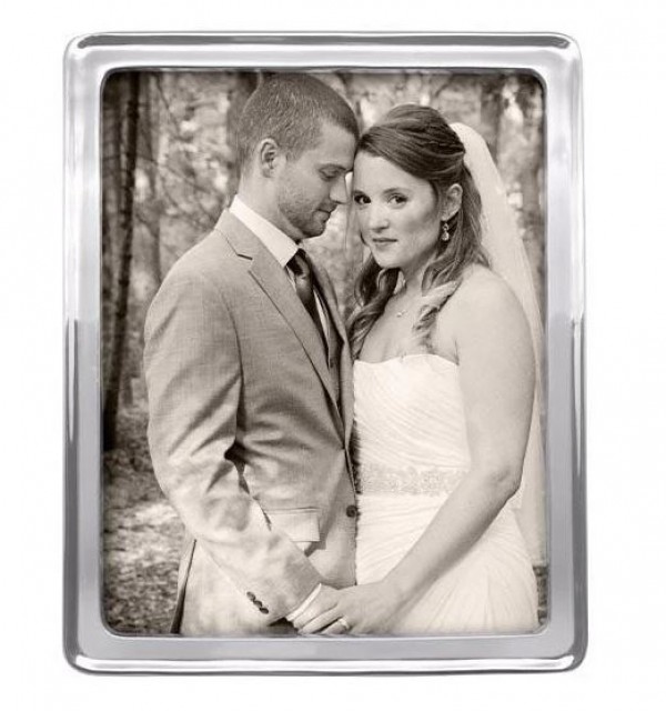 Signature 8 x 10 Picture Frame
