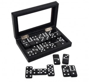 Onyx Domino Set