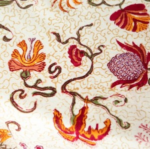 Fleurs de Indes 71" Tablecloth