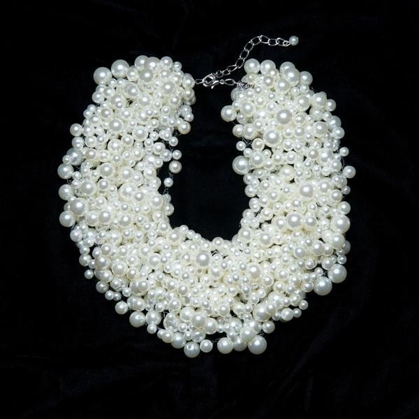 Samantha alike pearl cluster neckpiece - Gold